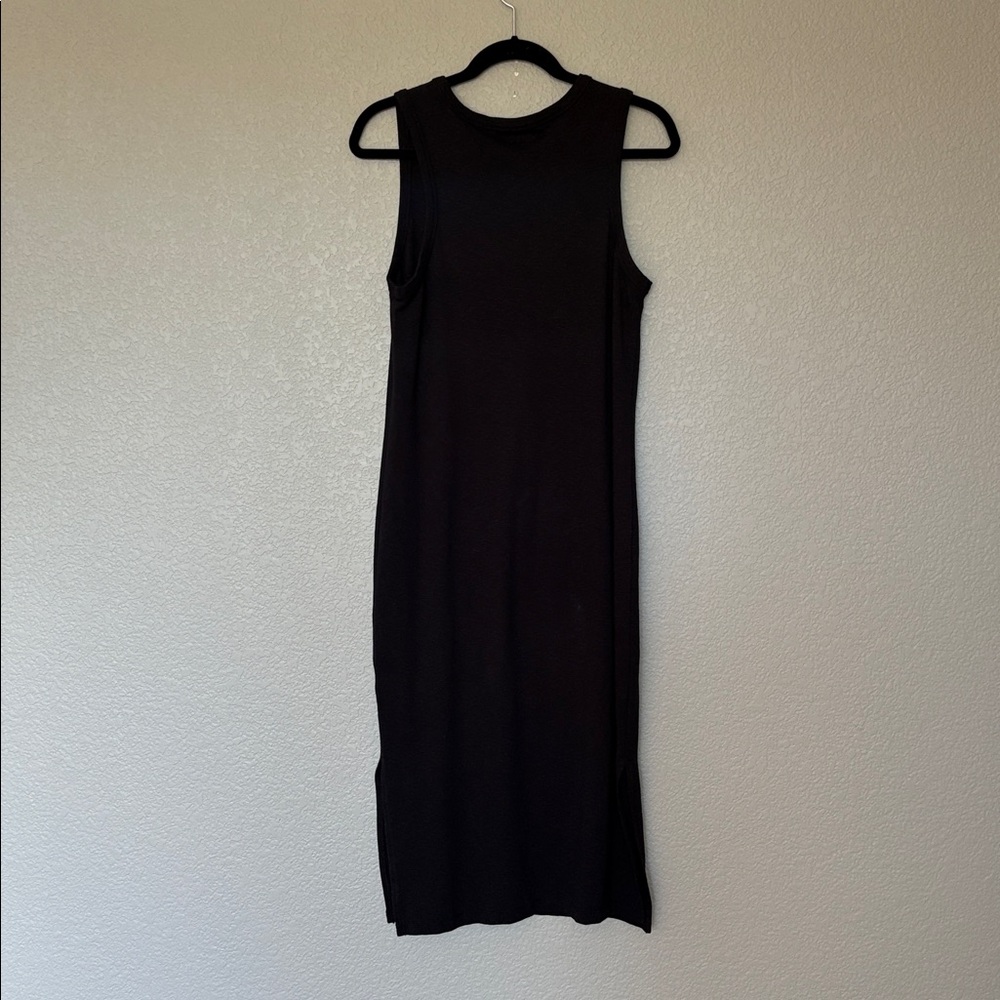 Able Column Dress - Picture 3 of 5